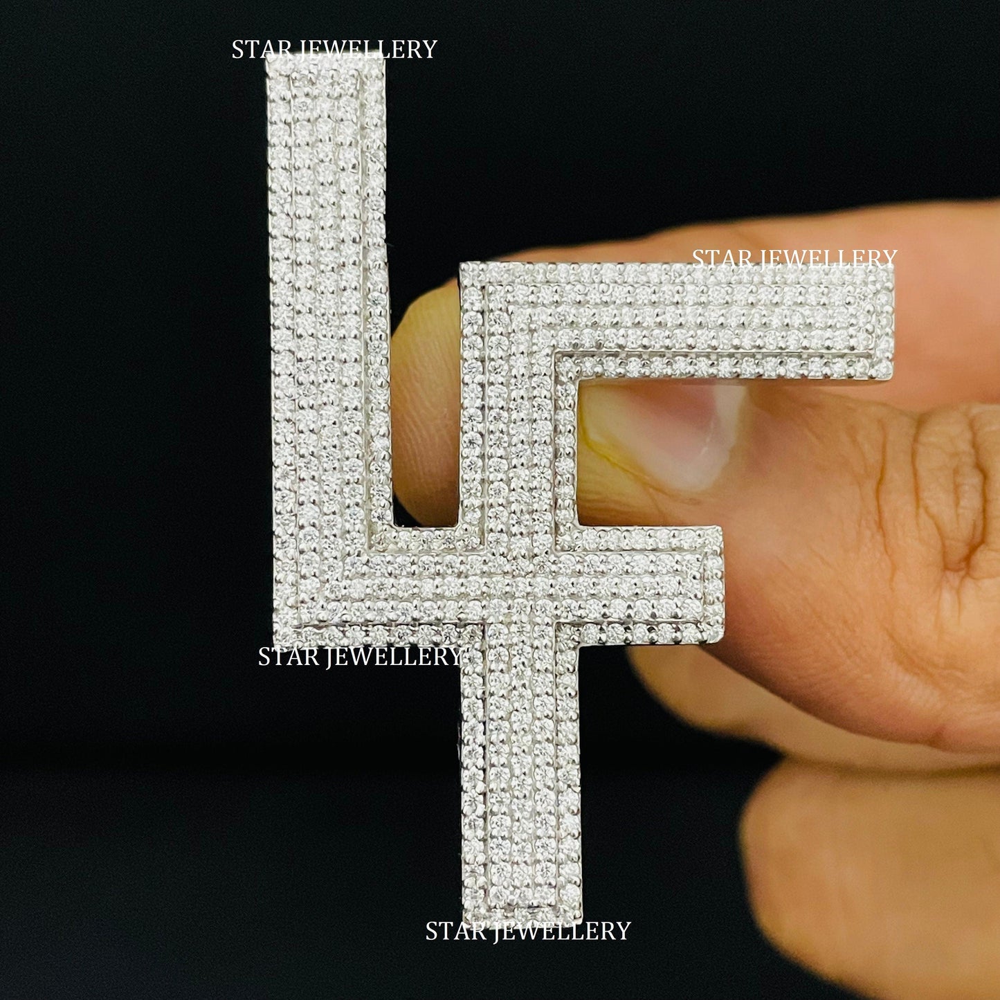VVS Moissanite Custom Logo Pendant
