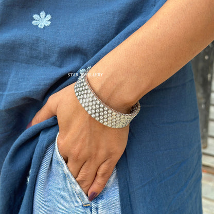 925 Sterling Silver Brilliant Round Cut VVS Moissanite 19 MM Unisex Bracelet