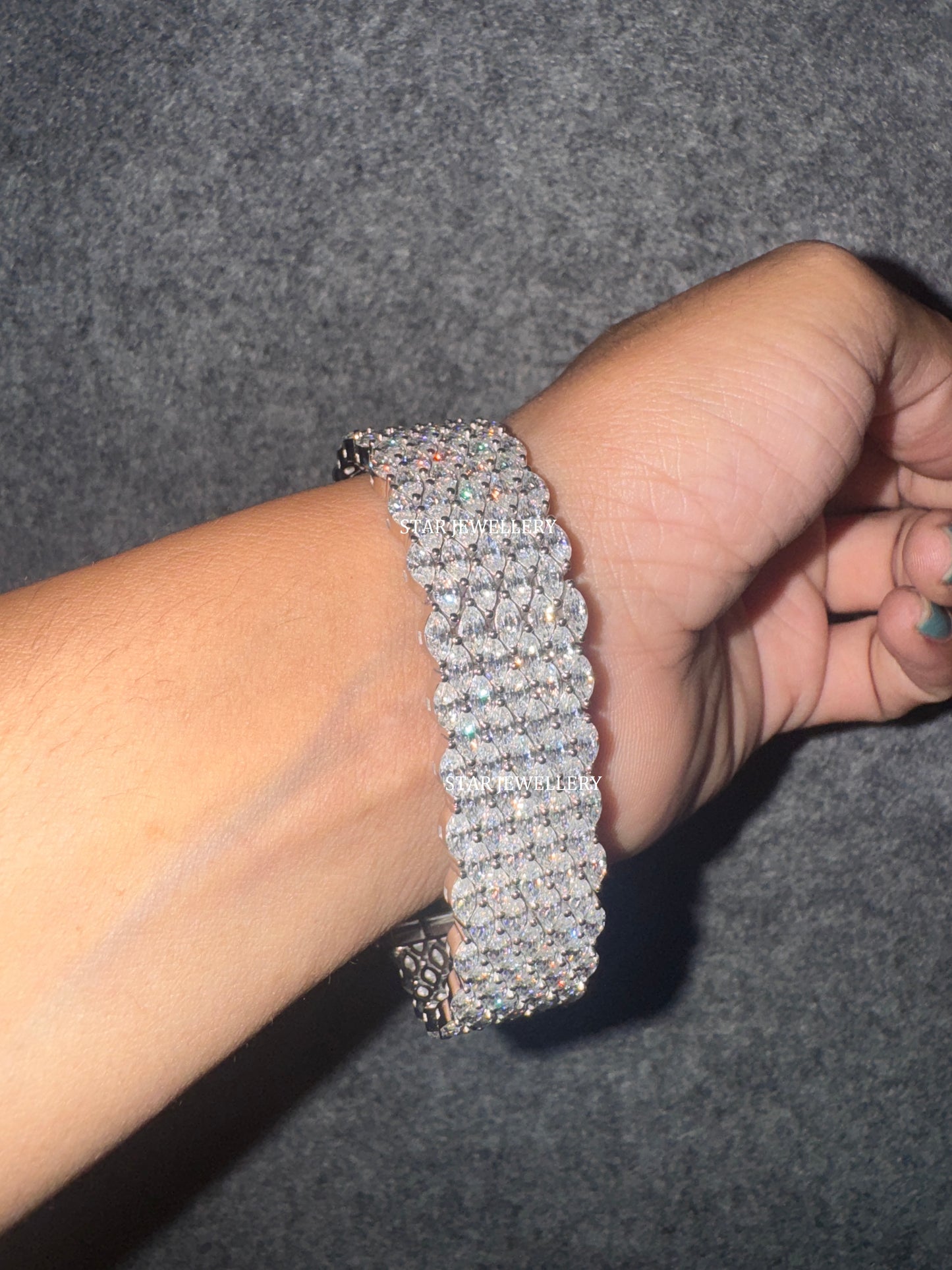 925 Sterling Silver Brilliant Marquise Cut VVS Moissanite 18 MM Unisex Bracelet