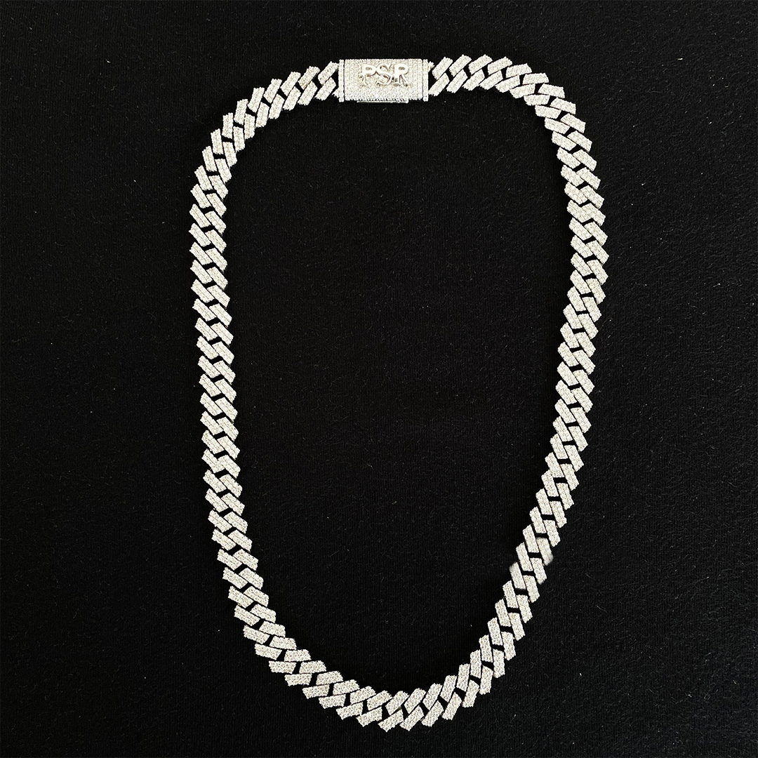 Luxury iced-out hip-hop chain and statement pendant