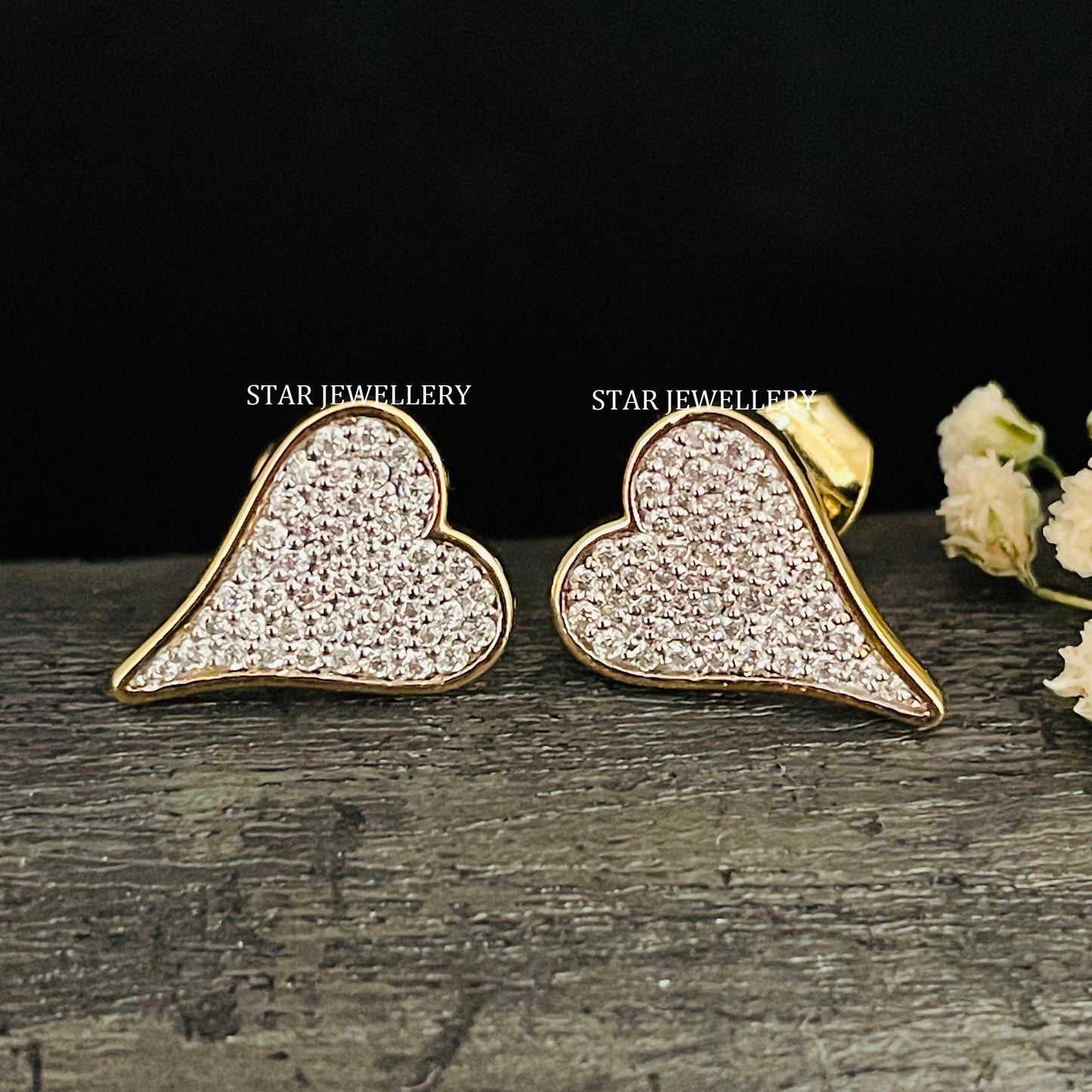 Natural Diamond Elongated Heart Solid Gold Earring